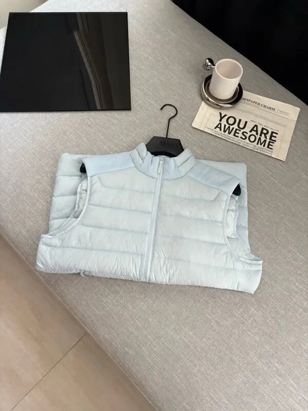 Unbranded Vests Quilted zip-up puffer vest — Dawn Blue