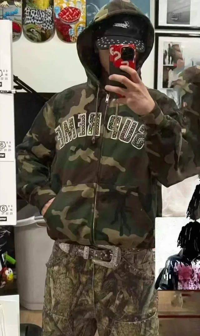 Supreme Hoodies & Sweatshirts Zip-up hooded sweatshirt with rhinestone arc logo product detail image 13