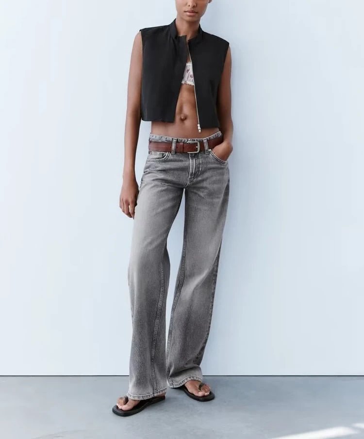 Dark Washed High-Waisted Wide-Leg Jeans