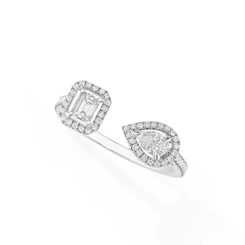 Elegant Dual-Stone Halo Diamon
