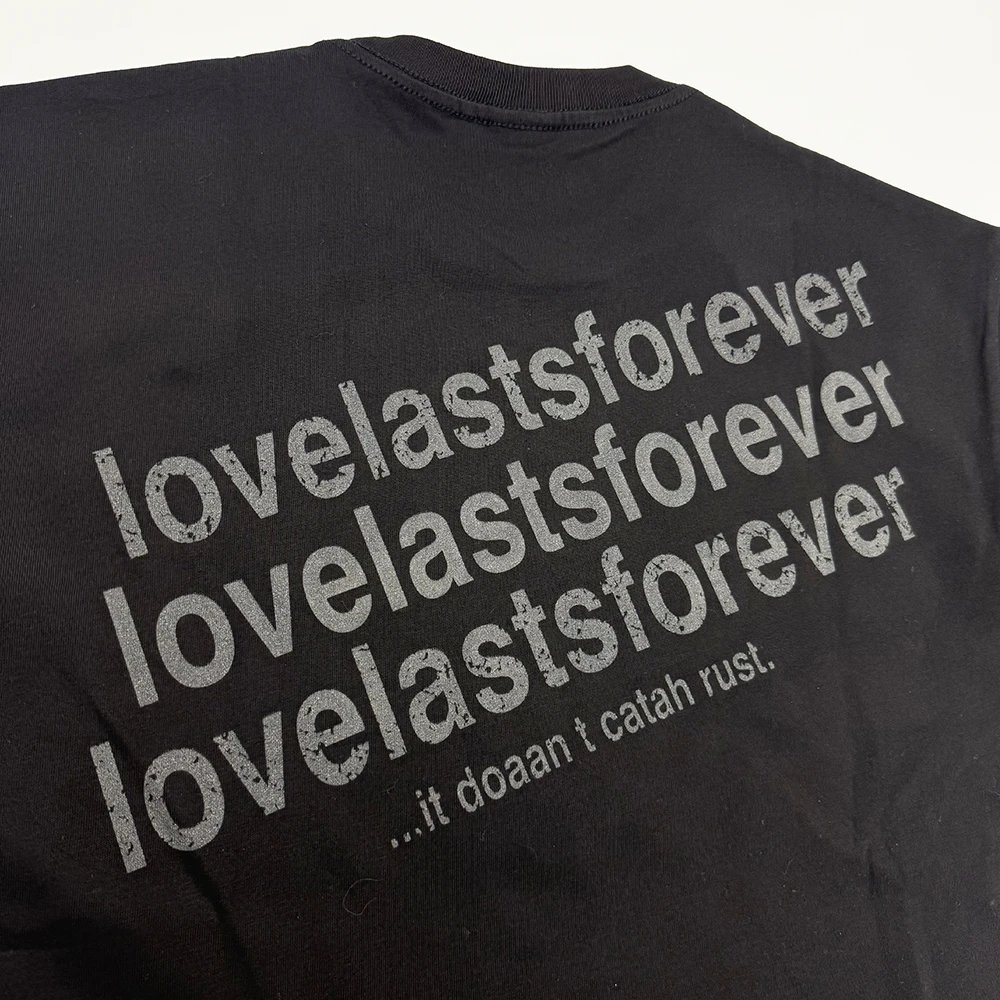 T-Shirt photo 8