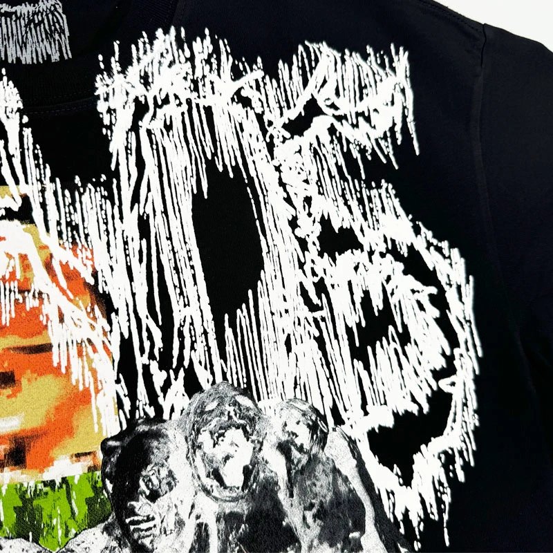 T-Shirt photo 6