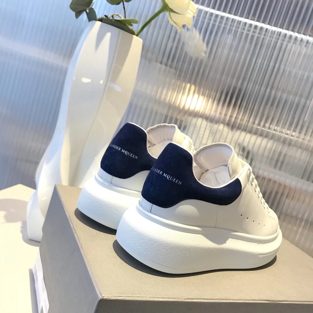 Alexander McQueen Oversized Sn