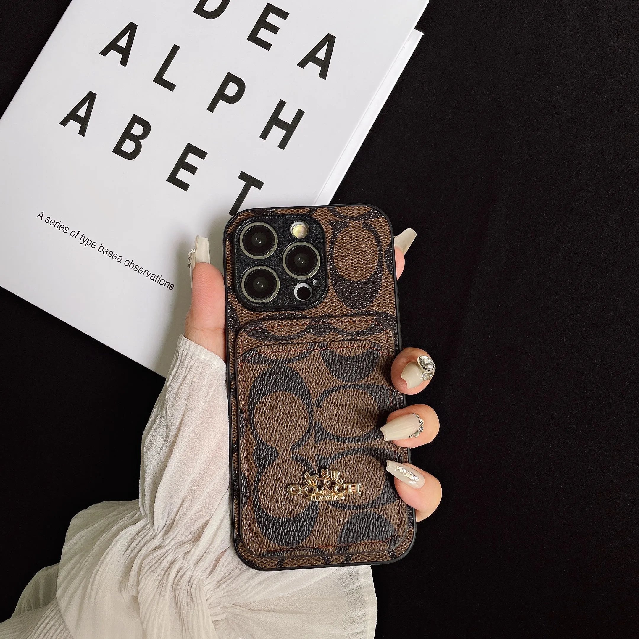 Coach Signature Pattern iPhone