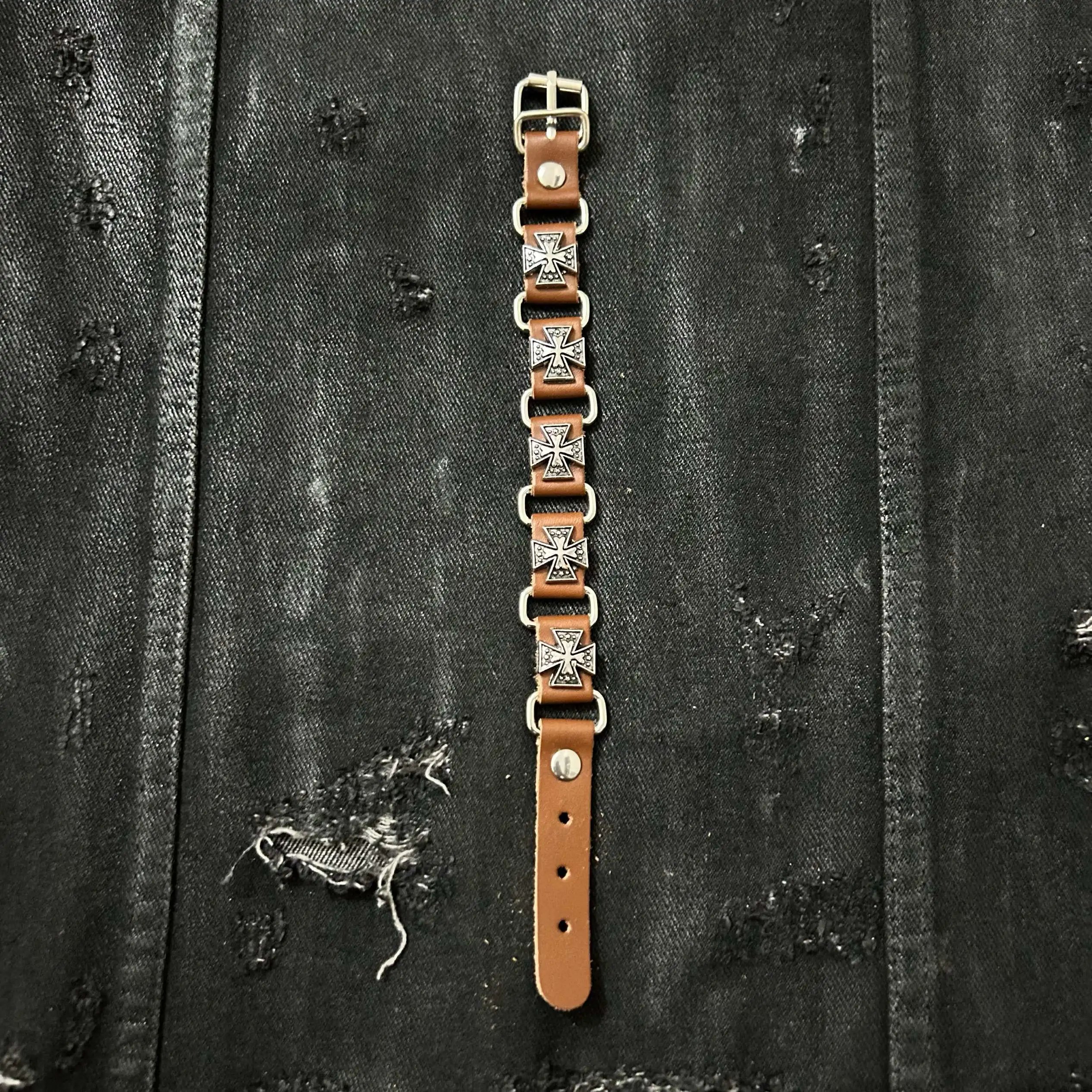 Unbranded Leather Bracelet 2