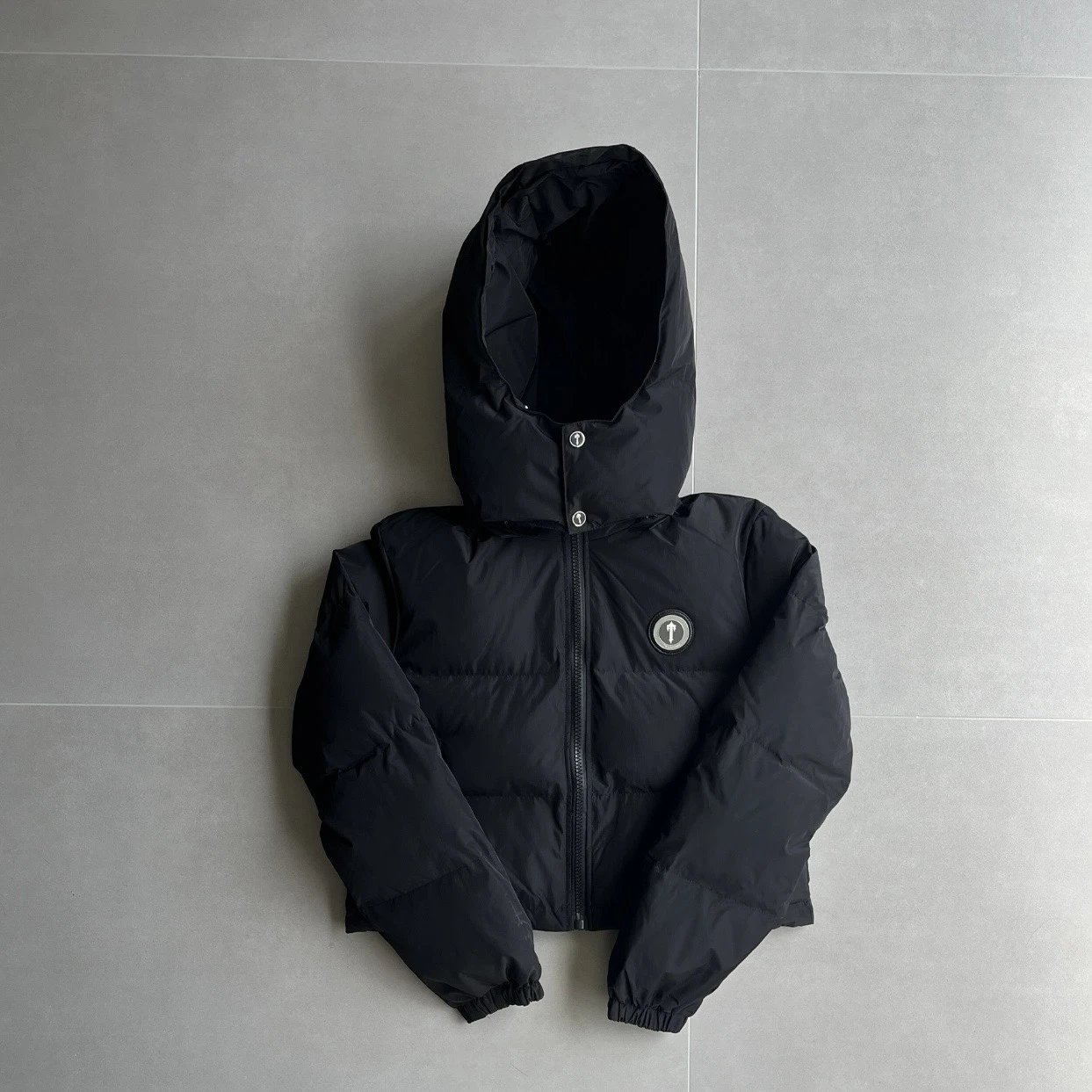 Light Blue Cropped Puffer Jacket with Hood