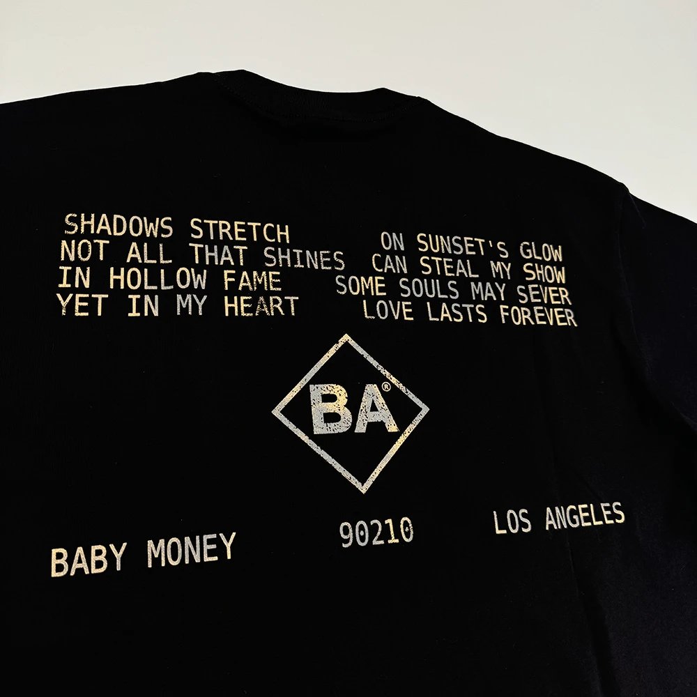 T-Shirt photo 6