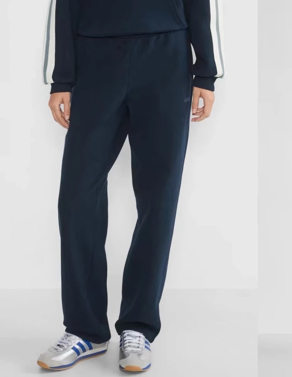 White Aritzia Style Straight-Leg Sweatpants with Elastic Waistband