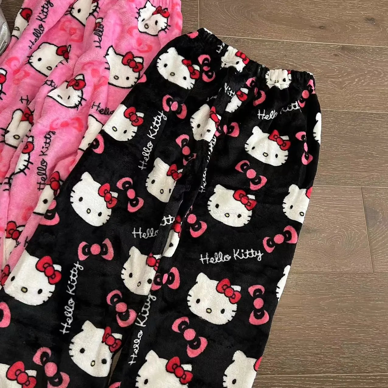 Hello Kitty & Spider-Man Heart Print Lounge Pants