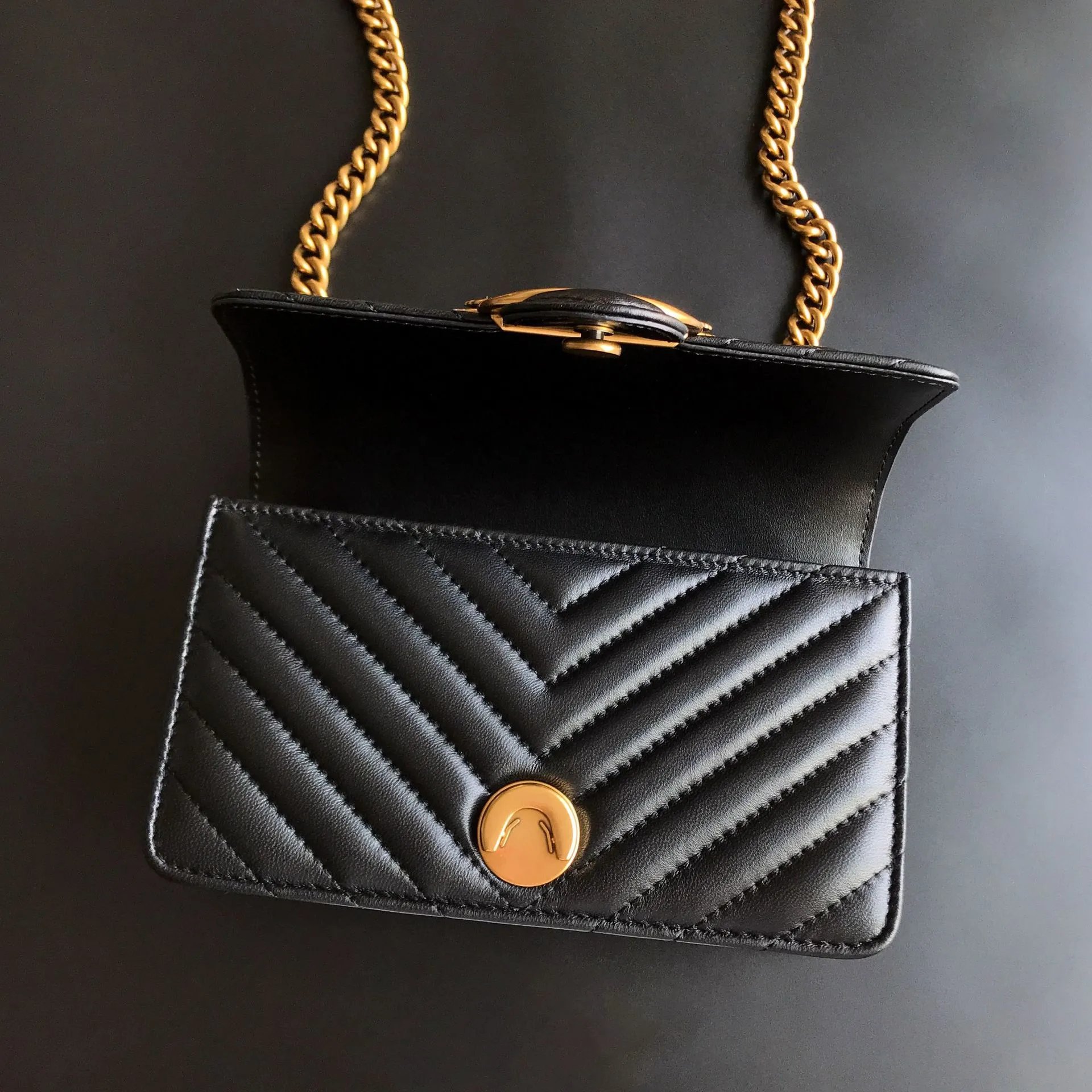 Pinko Love Birds Icon Shoulder Bag (Black Quilted Leather)
