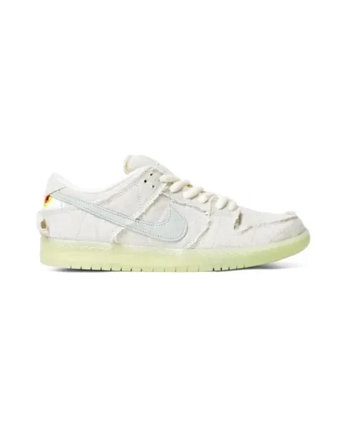 Nike SB Dunk Low Pro 'Glow in the Dark' Sneakers - 1