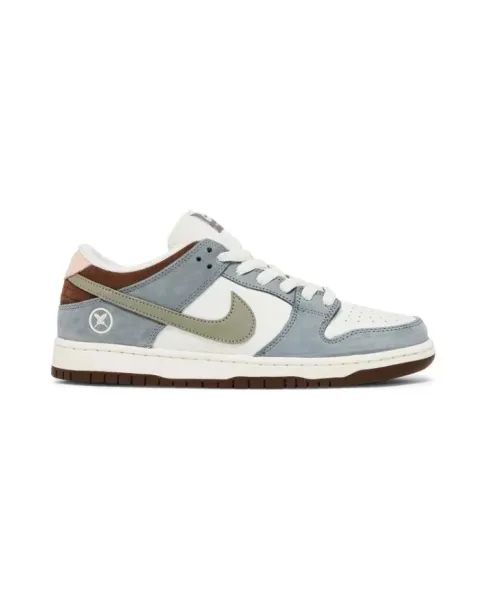 Nike SB Dunk Low Travis Scott x Nike SB Dunk Low Mocha Sneakers - 1