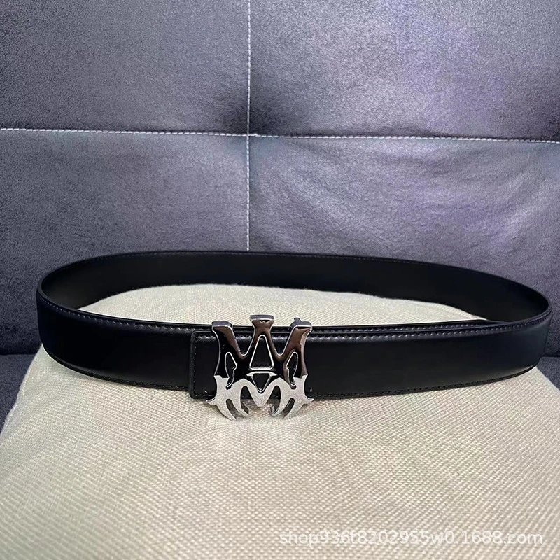 Plain silver buckle