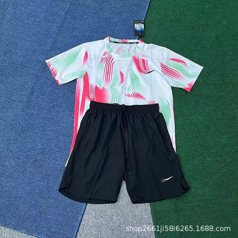 Unbranded Matching Sets Short-Sleeve Graphic Athletic Top and Shorts Set — 2