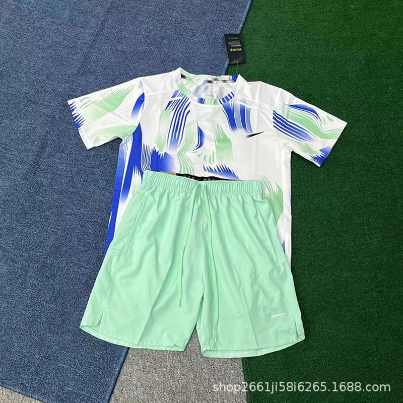 Unbranded Matching Sets Short-Sleeve Graphic Athletic Top and Shorts Set — 7