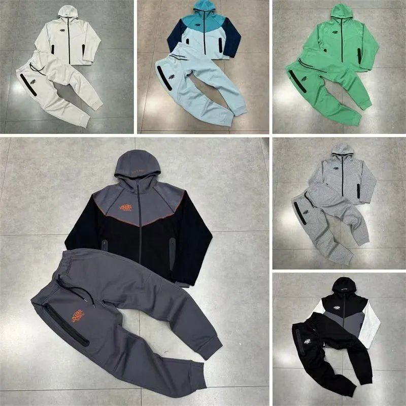 Syna World Hoodie & Sweatpants