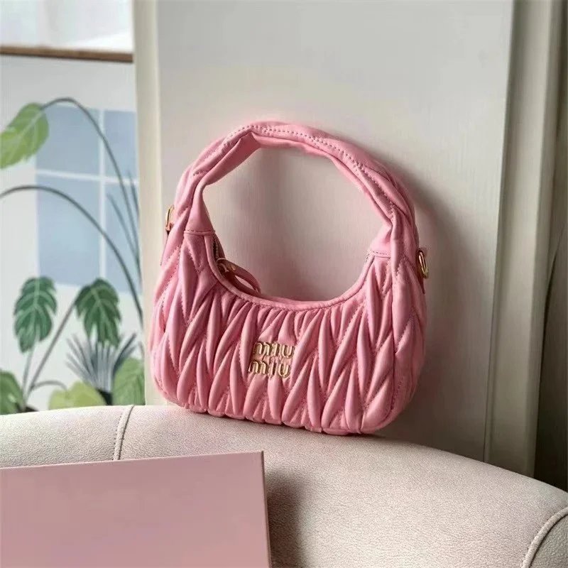Miu Miu Miu Miu Pink Quilted Leather Handbag Pink