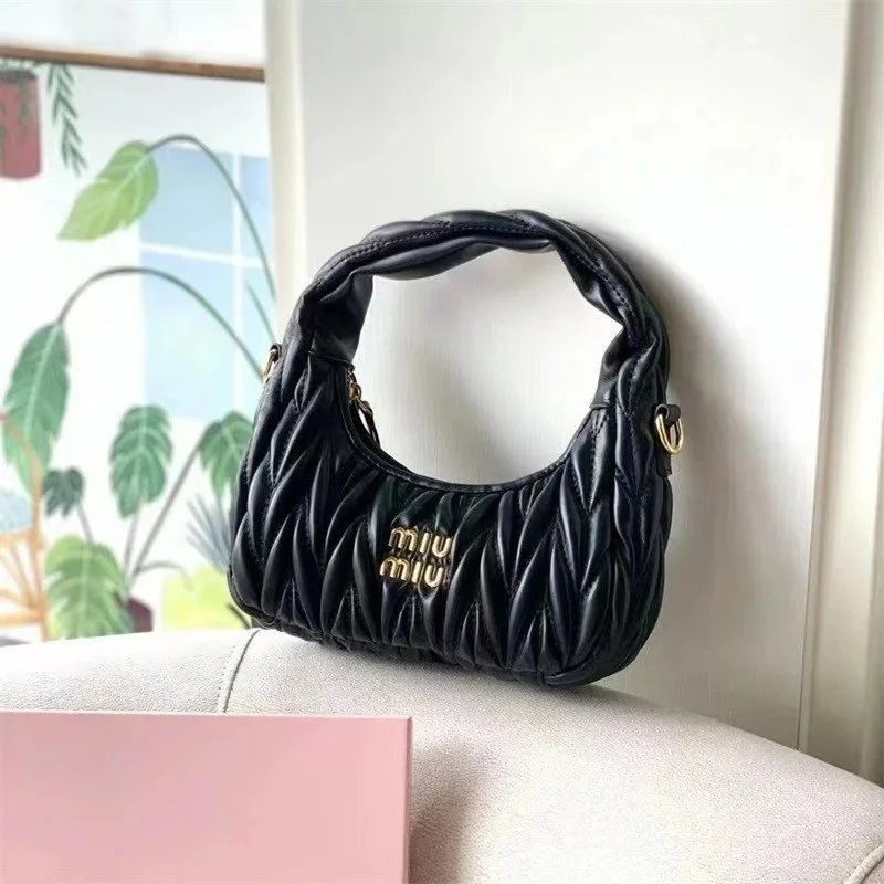 Miu Miu Miu Miu Black Quilted Leather Shoulder Bag Black