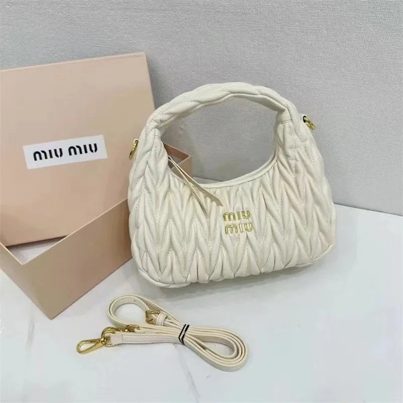 Miu Miu Miu Miu Matelassé Leather Handbag in Cream White Cream