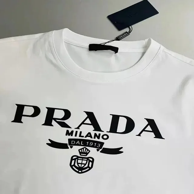 Prada T-Shirts Short-Sleeve Logo-Print product detail image 13