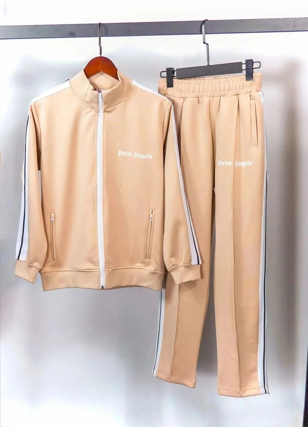 Product view 16