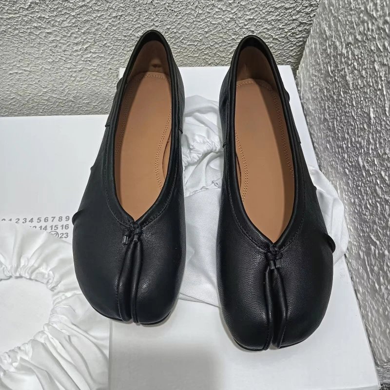 Black Leather Split-Toe Flats