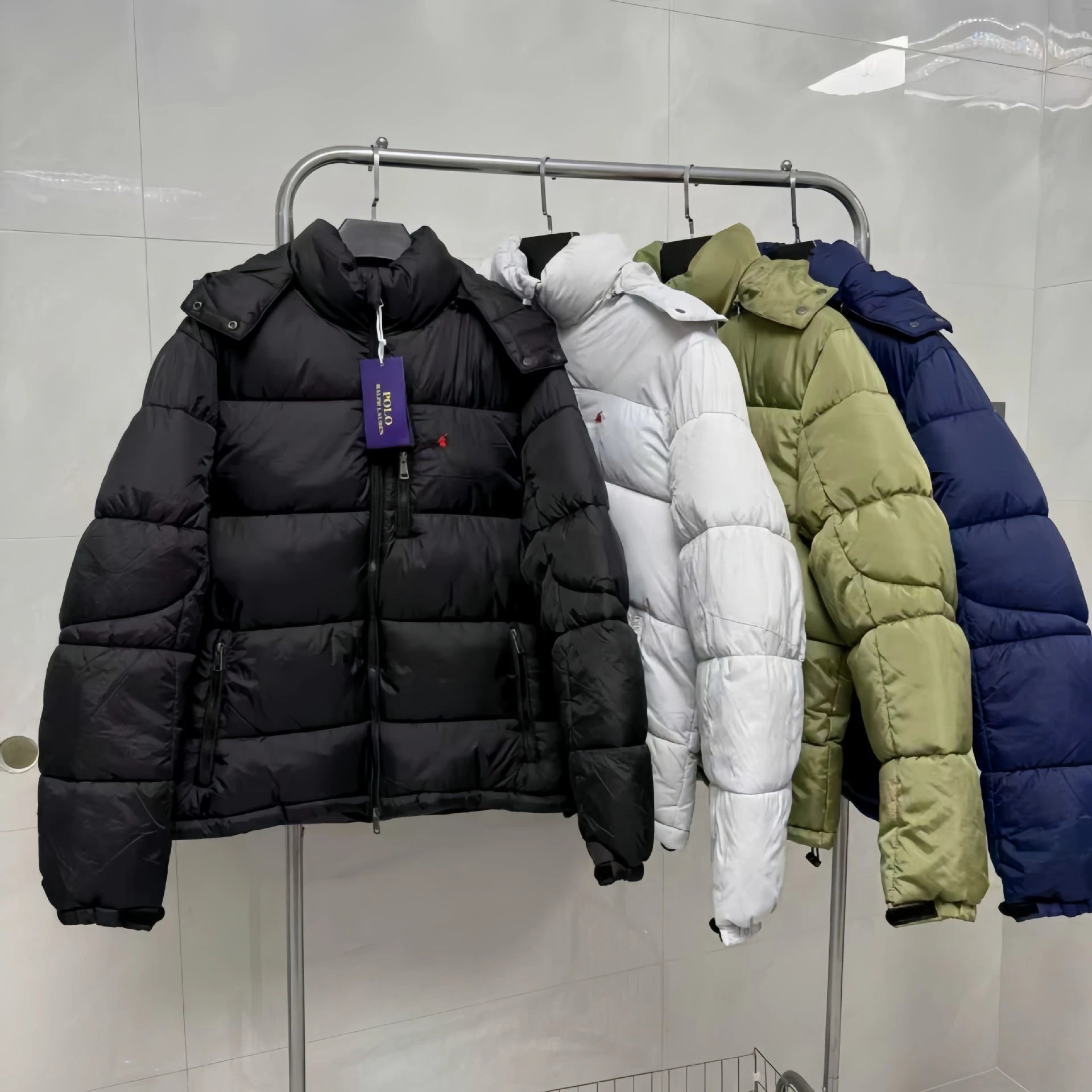 Cross border foreign trade hot item Little Red Marco disassembly hat thickened warm classic style men's down jacket jacket