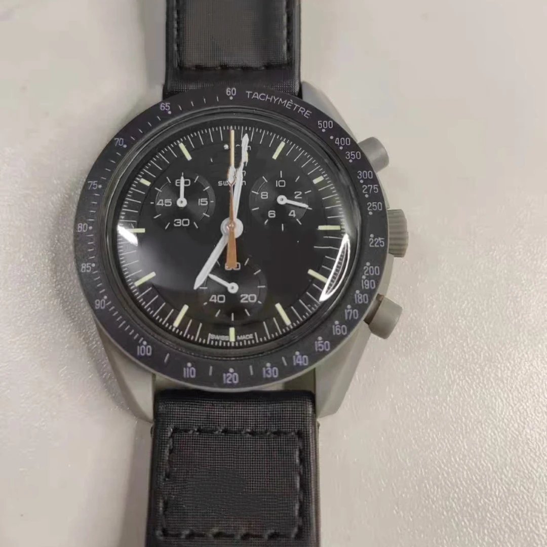 Omega x Swatch Bioceramic MoonSwatch Mission to the Moon SO33M100