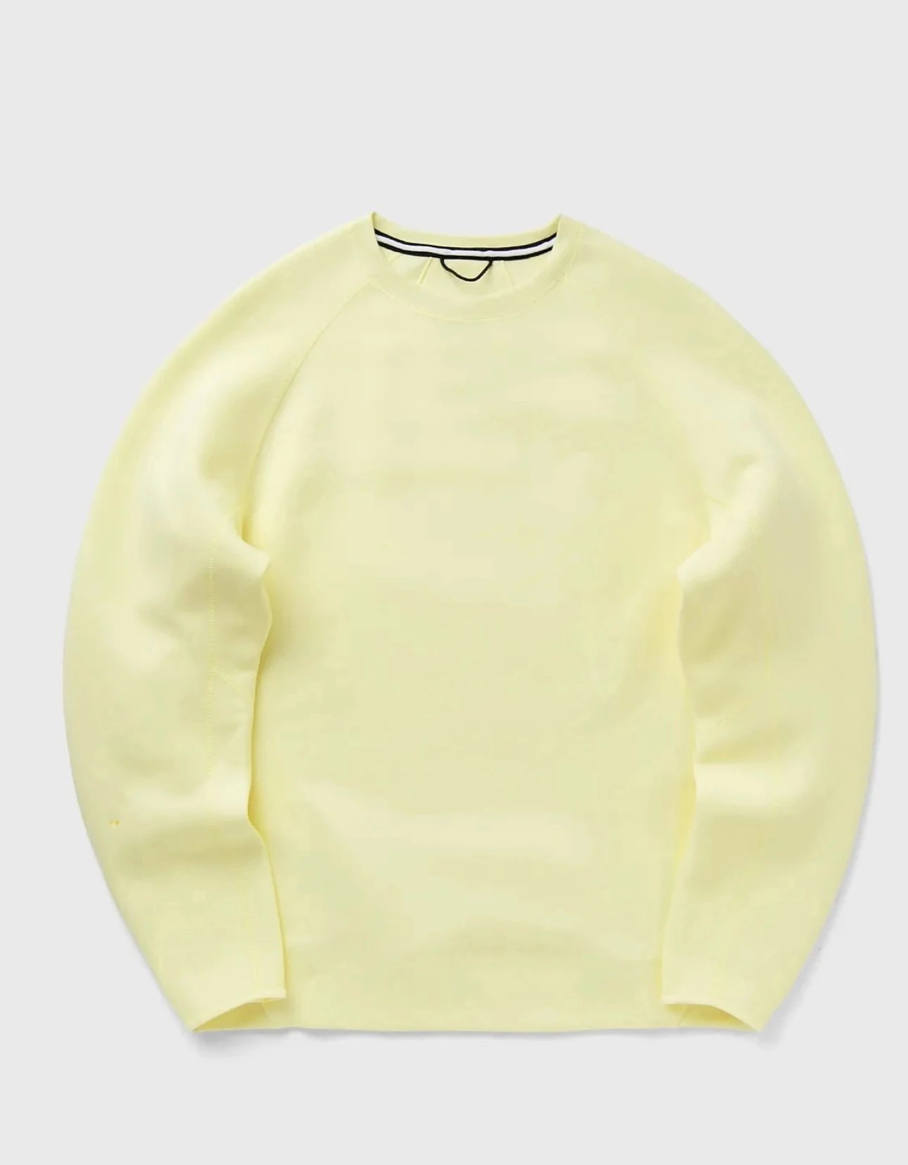 Yellow sweatshirt