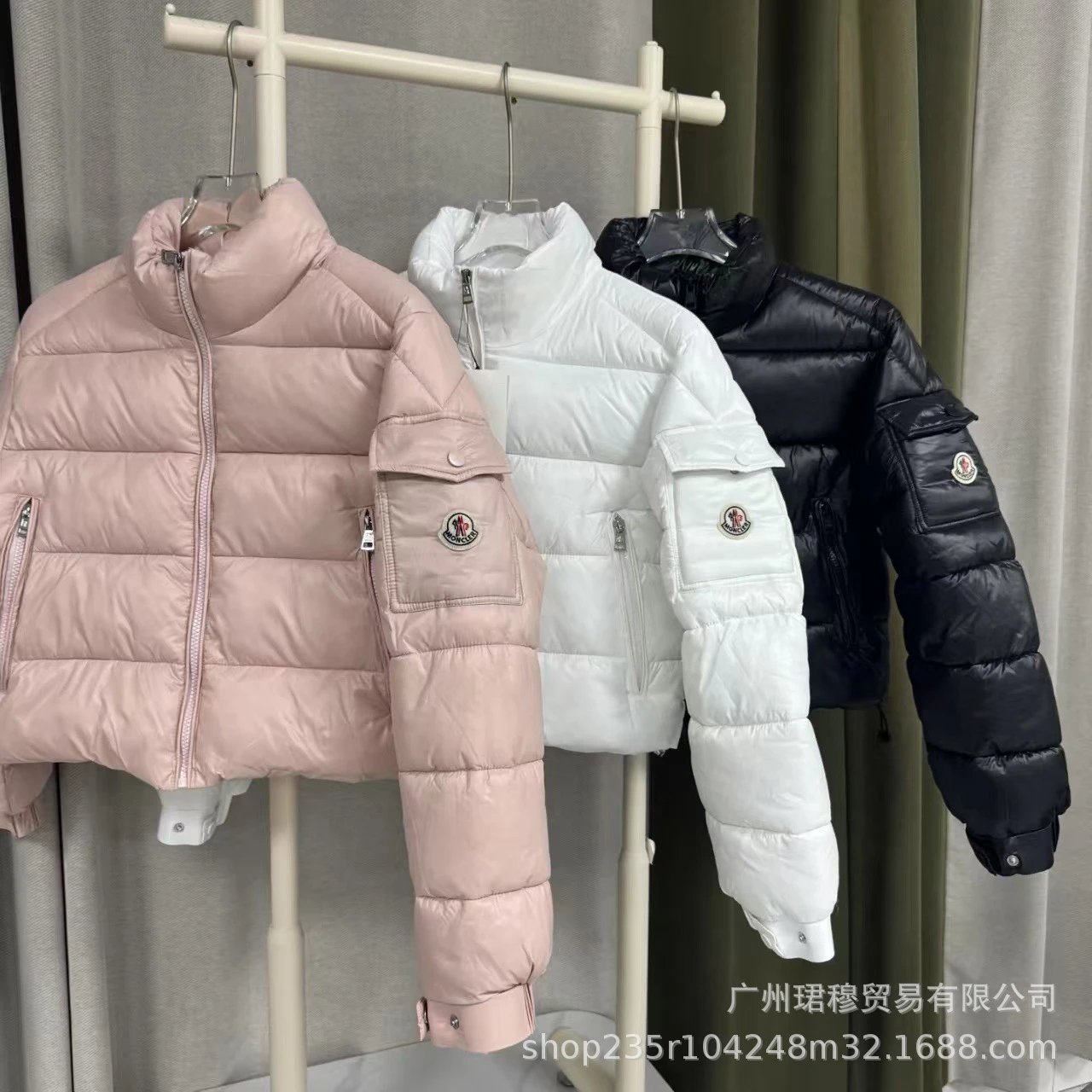 蒙家亮面女款短款肯豆风棉服外套 - 134453