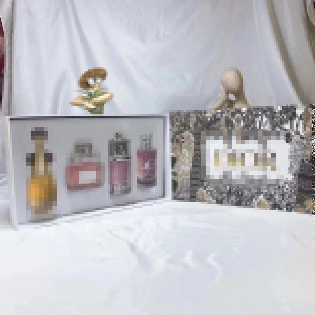 Bvlgari Assorted fragrance gift sets image 3