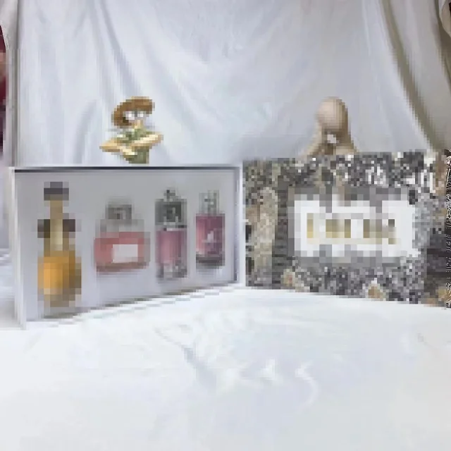 Bvlgari Assorted fragrance gift sets product detail image 3