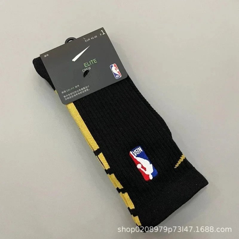 19 Long Black and Gold