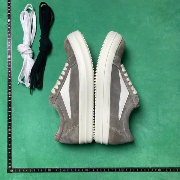Design Chunky Platform Sneakers Gray and White - 1