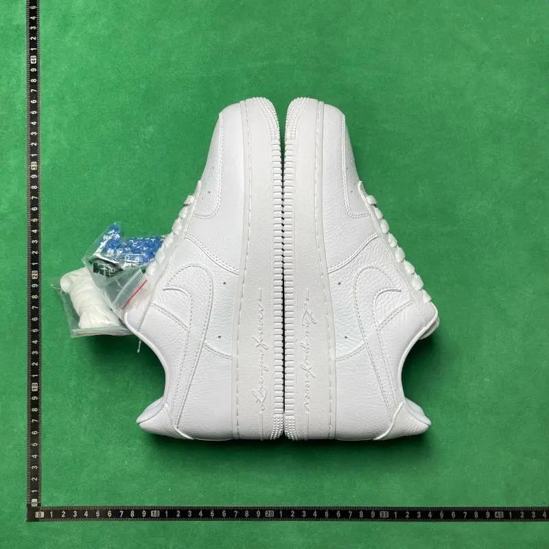 Dc classic valentine’s day low-top sneakers