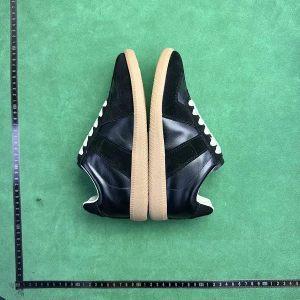 Maison Margiela Tabi Sneakers Black Leather Suede - 8