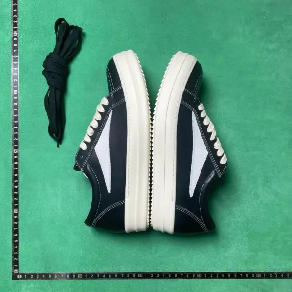 Design Chunky Platform Sneakers Black White - 1
