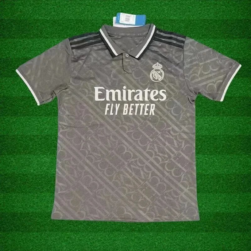 2425 Real Madrid Second Division
