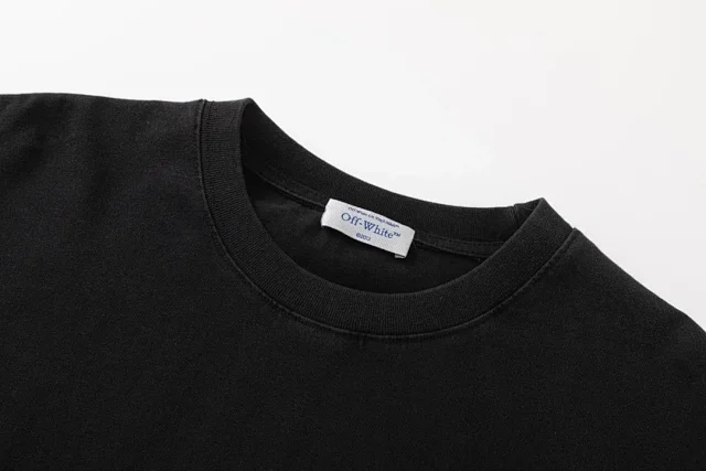 Off-White T-Shirts Graphic Print Crewneck T-Shirt product detail image 5