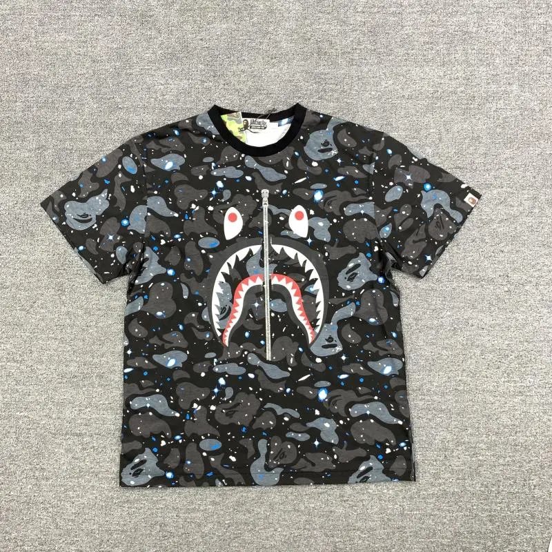 A BATHING APE T-Shirts Short-Sleeve Head Graphic image 13
