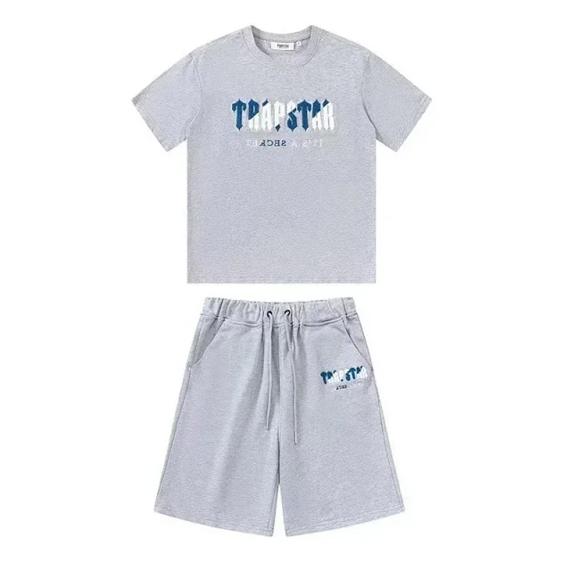 Louis Vuitton Short-sleeve T-shirt and drawstring shorts set product detail image 6