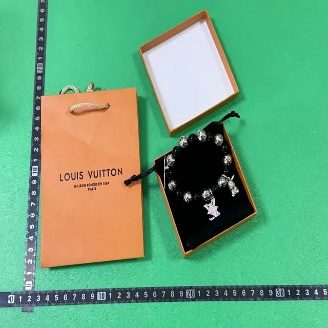 Louis Vuitton Jewelry Charm Bracelet product detail image 2