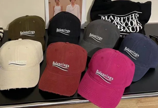 Balenciaga Hats Embroidered Logo Baseball Cap product detail image 3
