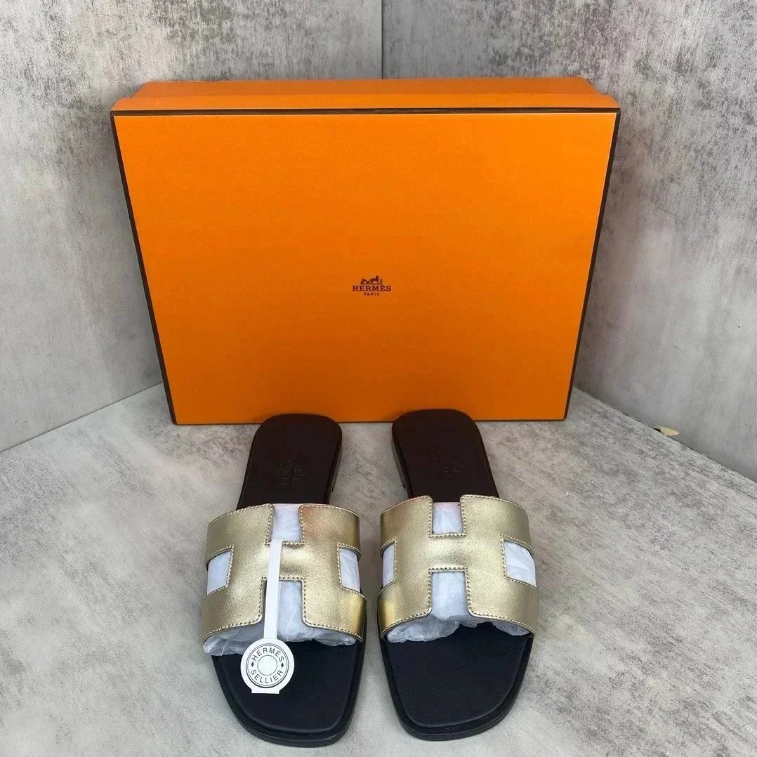 Hermès Slippers Oran H-cut slide sandals image 2