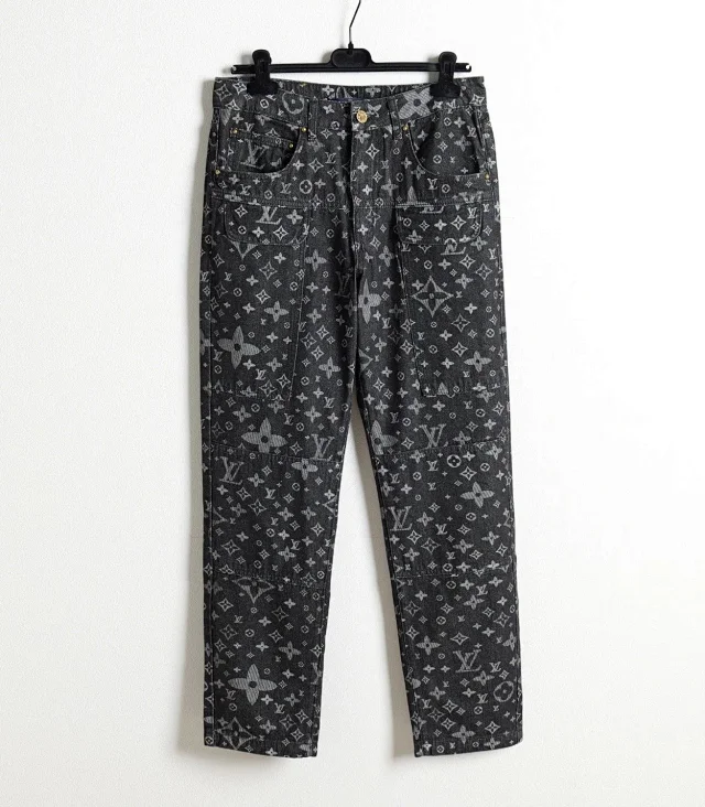Louis Vuitton Jeans Straight-leg denim product detail image 7