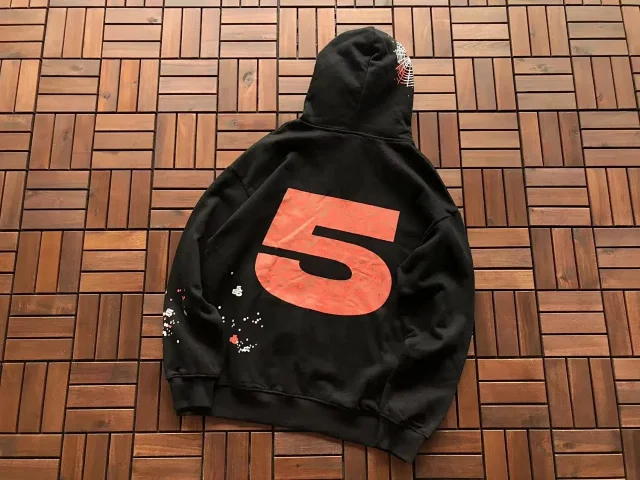 Unbranded Hoodies & Sweatshirts Pullover Hoodie with Graphic Prints and Kangaroo Pocket product detail image 4