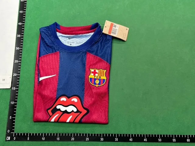 Nike Football Jerseys National Team and Club Graphic Designs product detail image 4
