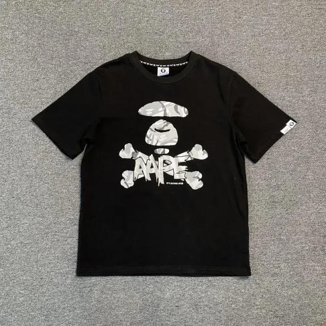 BAPE T-Shirts Short-Sleeve Ape Head Graphic T-Shirt product detail image 5