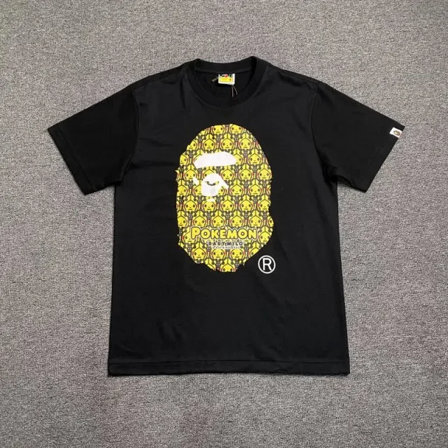 BAPE T-Shirts Short-Sleeve Ape Head Graphic T-Shirt product detail image 7