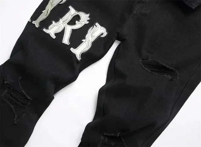 AMIRI Jeans Distressed Graphic product detail image 28